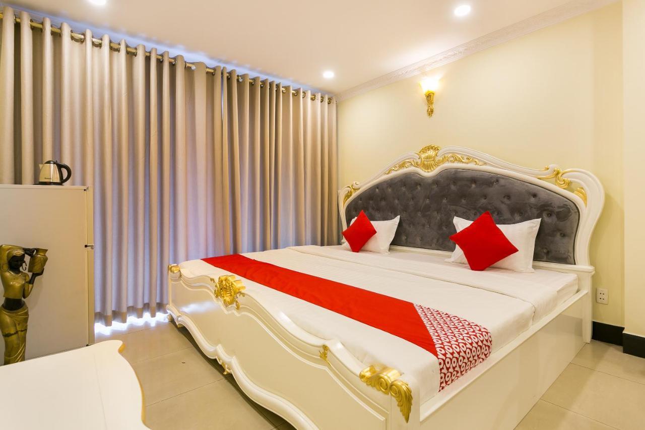 Oyo 113 Horizon Hotel Хошимін Екстер'єр фото